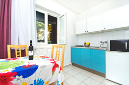 Ruskamen - apartman Maslina